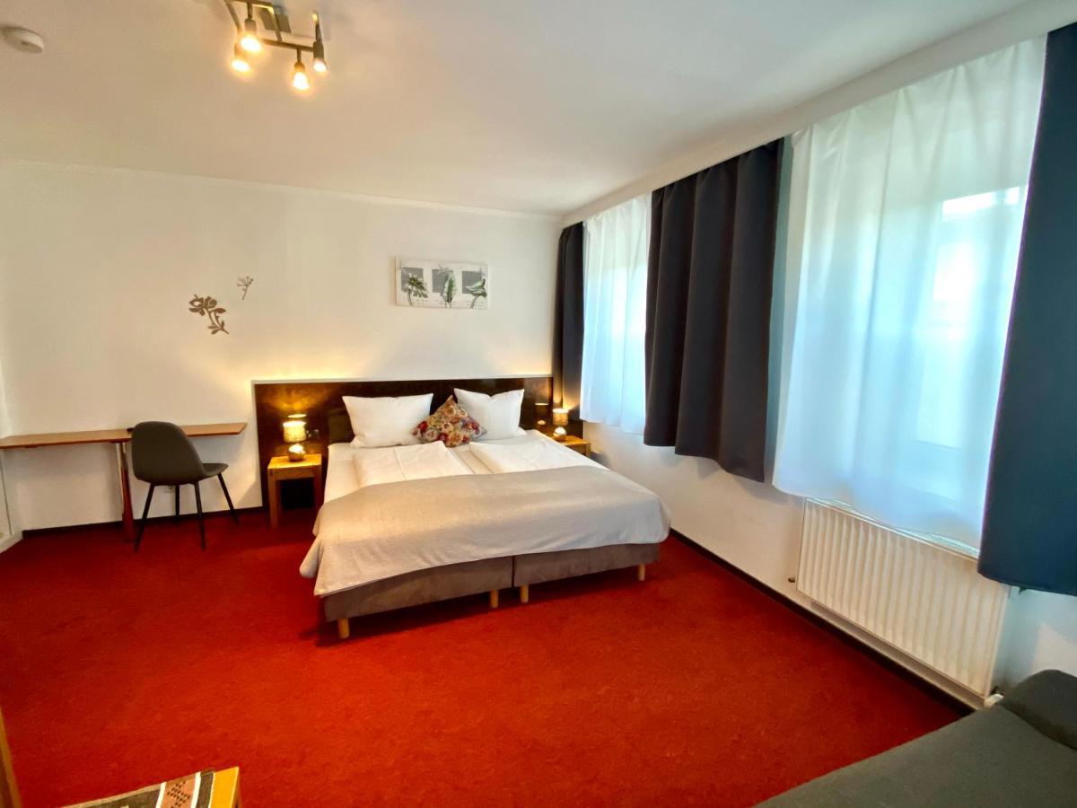 Bed & Rooms, Woergl Eksteriør bilde