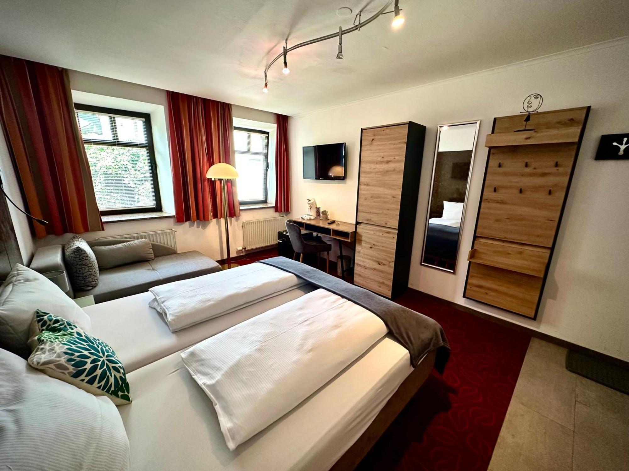 Bed & Rooms, Woergl Eksteriør bilde